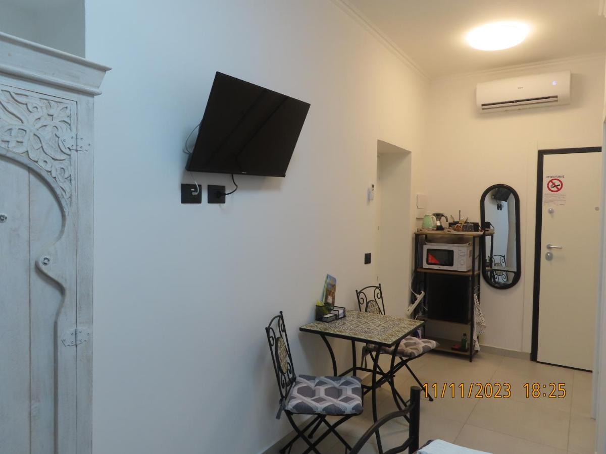 Amici Holidey Camera Stazione Guest house La Spezia
