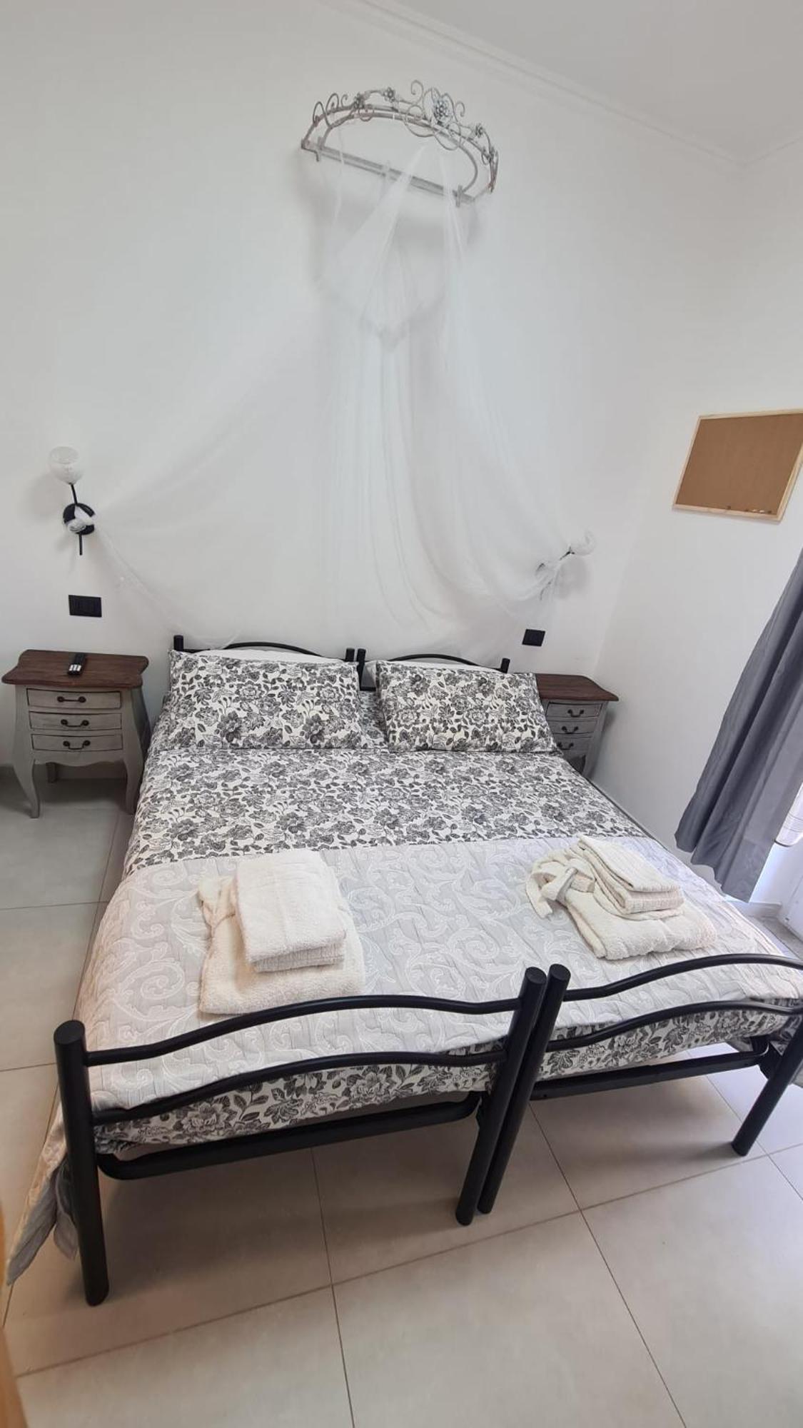 Guest house Amici Holidey Camera Stazione La Spezia